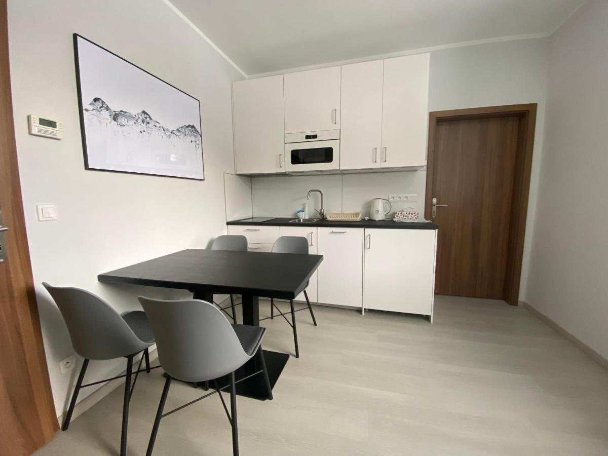 Apartman V Koutech Kouty Buitenkant foto